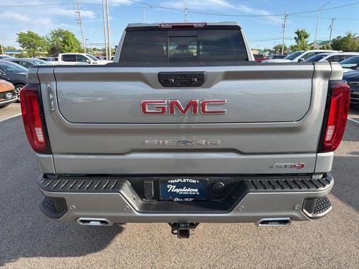 Sterling Metallic 2023 GMC Sierra 1500 AT4