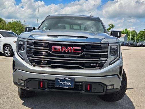 Sterling Metallic 2023 GMC Sierra 1500 AT4