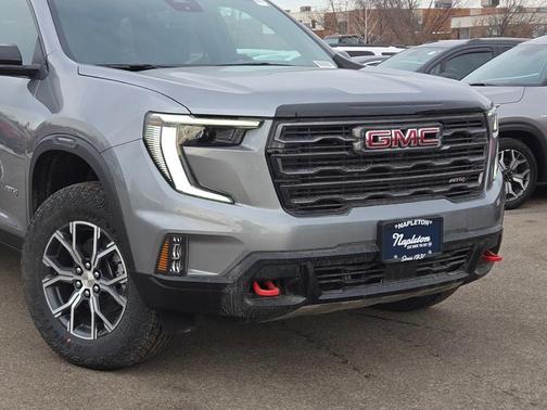 2026 GMC Acadia AT4 AWD