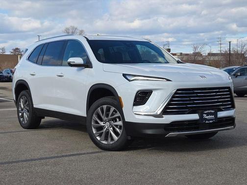 iridescent white tricoat 2026 Buick Enclave Preferred