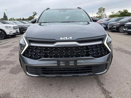 Gravity Gray 2024 Kia Sportage X-Line