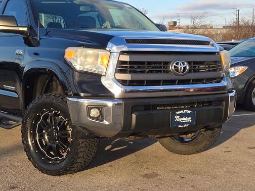 2015 Toyota Tundra SR5