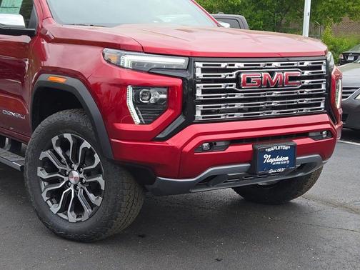 Volcanic Red Tintcoat 2026 GMC Canyon Denali