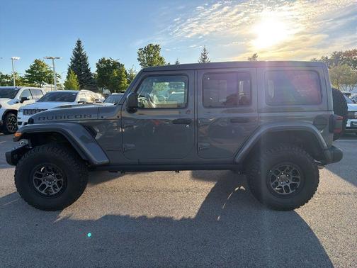 Sting-Gray Clearcoat 2023 Jeep Wrangler Rubicon 392