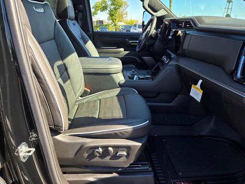 2026 GMC Sierra 2500 AT4