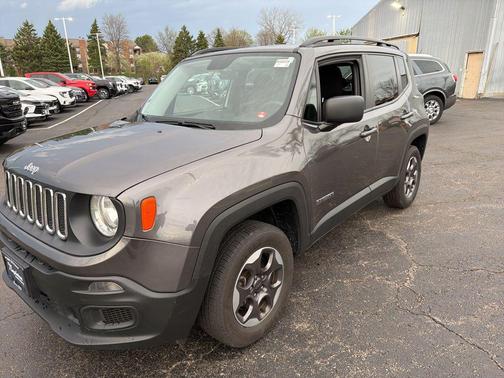 Granite Crystal Metallic Clearcoat 2017 Jeep Renegade Sport
