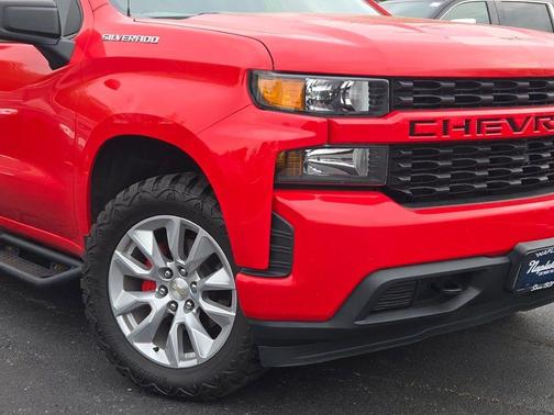 Red Hot 2019 Chevrolet Silverado 1500 Custom