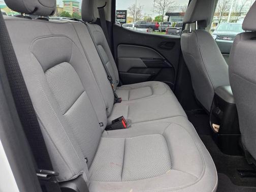 Summit White 2017 Chevrolet Colorado WT