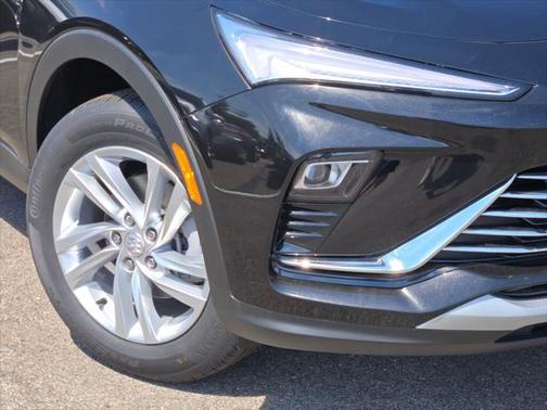 2025 Buick Envista Preferred FWD