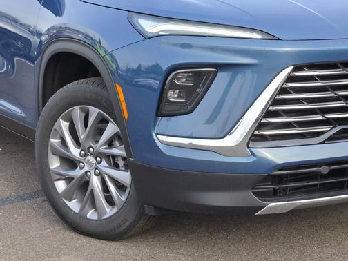 2025 Buick Enclave Preferred FWD
