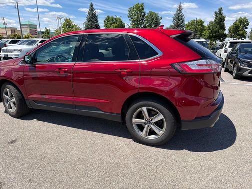 Ruby Red Metallic Tinted Clearcoat 2019 Ford Edge SEL