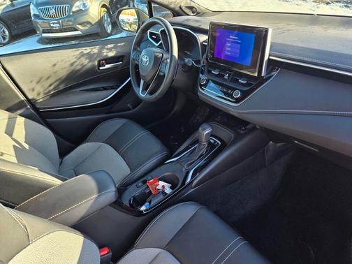 2025 Toyota Corolla XSE