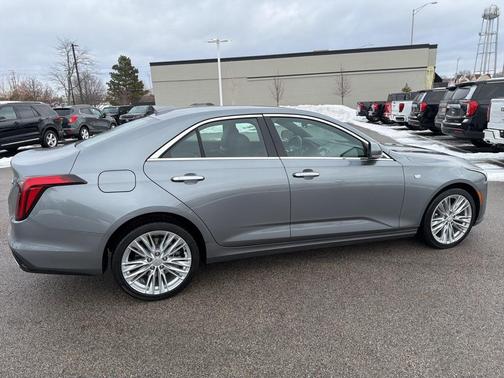 2021 Cadillac CT4 Premium Luxury