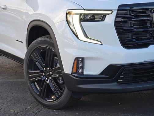2026 GMC Acadia AWD Elevation
