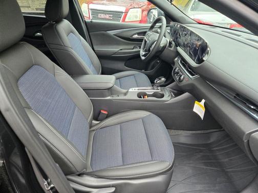 2025 Buick Envista Preferred FWD