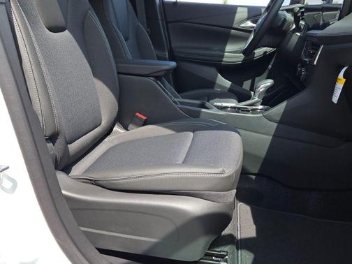Summit White 2026 Buick Encore GX Preferred