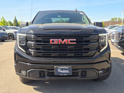 Onyx Black 2022 GMC Sierra 1500 Elevation
