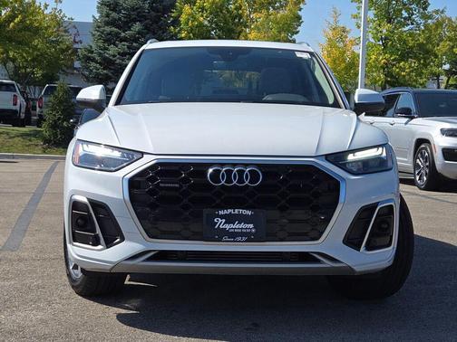 2022 Audi Q5 45 S line Premium