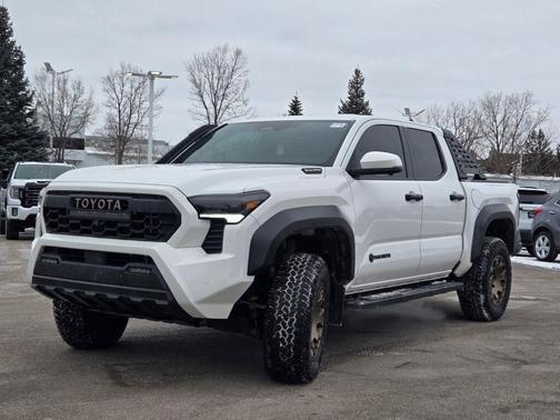 2024 Toyota Tacoma Hybrid Trailhunter