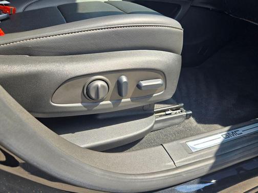 Ebony Twilight Metallic 2023 GMC Acadia AWD SLT