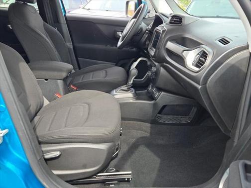 2019 Jeep Renegade Latitude