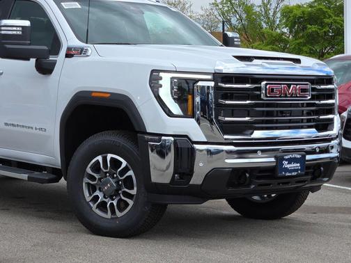 Summit White 2026 GMC Sierra 3500 SLT