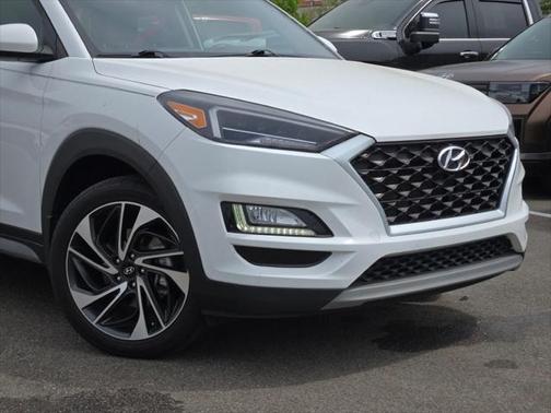 2020 Hyundai TUCSON Sport