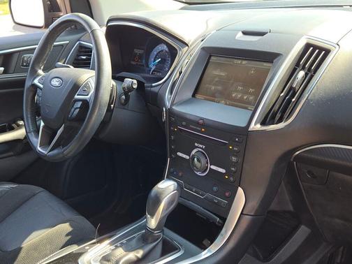 2015 Ford Edge Sport