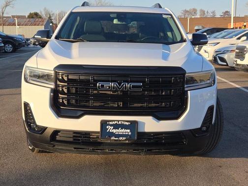 2023 GMC Acadia AWD SLT