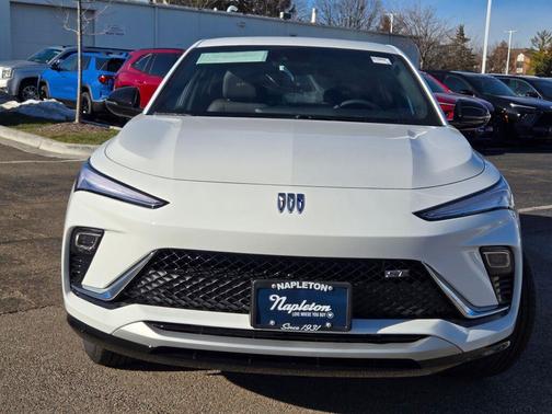 2026 Buick Envista Sport Touring FWD