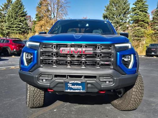 2024 GMC Canyon AT4X