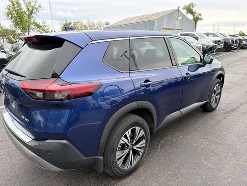 Caspian Blue Metallic 2021 Nissan Rogue SV