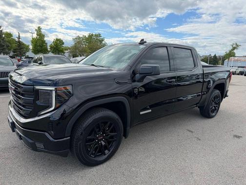 Onyx Black 2023 GMC Sierra 1500 Elevation