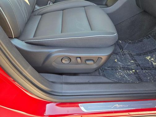 2025 Buick Envision Avenir AWD