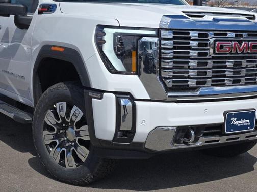2025 GMC Sierra 2500 Denali