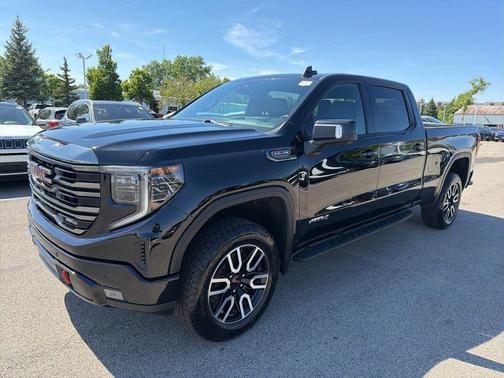 Onyx Black 2024 GMC Sierra 1500 AT4