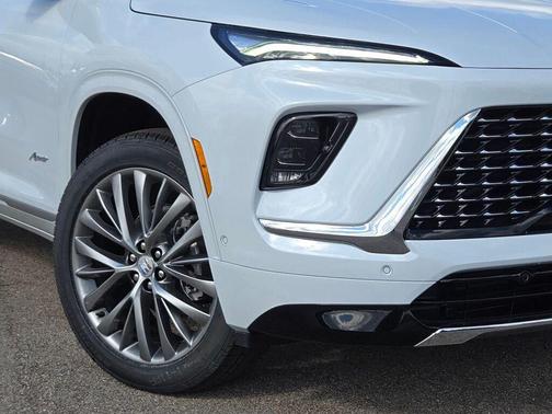 2026 Buick Enclave Avenir FWD