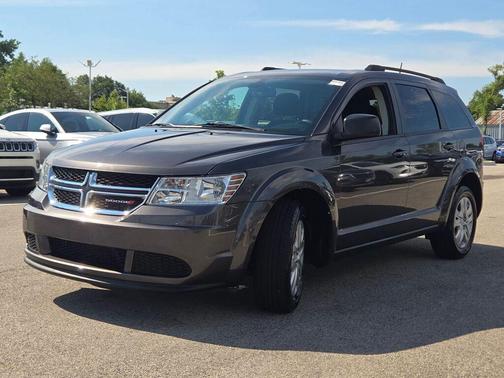 Granite Crystal Metallic Clearcoat 2020 Dodge Journey SE Value