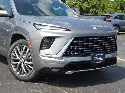 Moonstone Gray Metallic 2026 Buick Enclave Avenir FWD