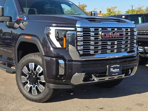 2025 GMC Sierra 2500 Denali