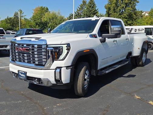 2026 GMC Sierra 3500 Denali