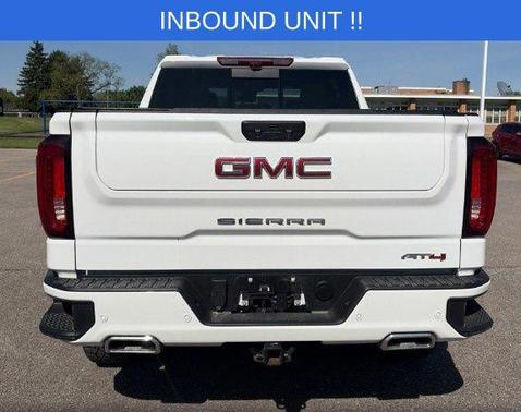 Summit White 2024 GMC Sierra 1500 AT4