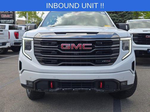 Summit White 2024 GMC Sierra 1500 AT4
