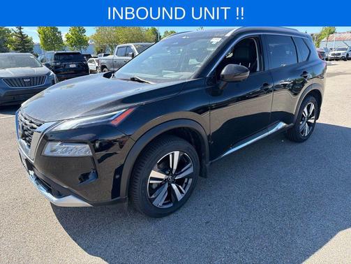 Super Black 2023 Nissan Rogue Platinum