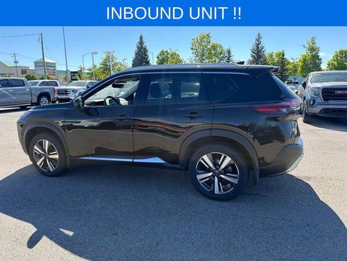 Super Black 2023 Nissan Rogue Platinum