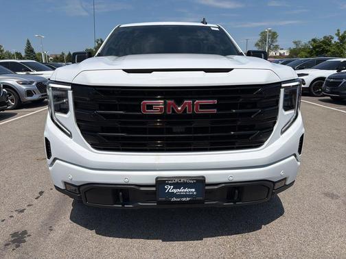 Summit White 2024 GMC Sierra 1500 Elevation