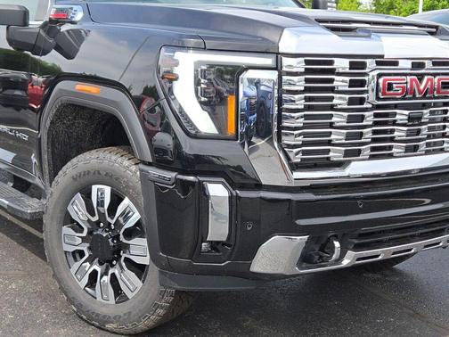 Onyx Black 2026 GMC Sierra 2500 Denali