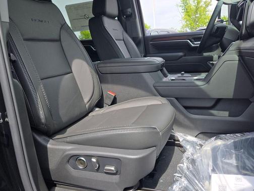Onyx Black 2026 GMC Sierra 2500 Denali