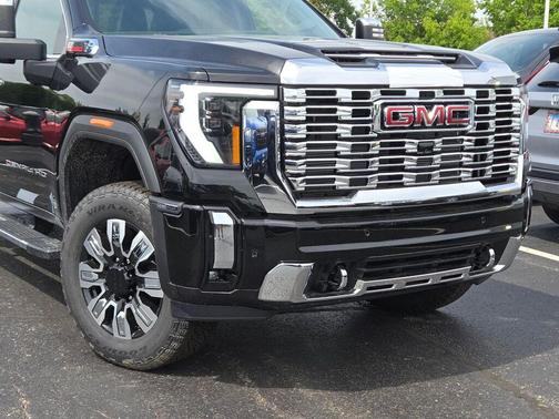 Onyx Black 2026 GMC Sierra 2500 Denali