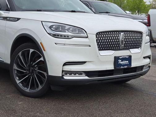 Pristine White 2021 Lincoln Aviator Reserve AWD